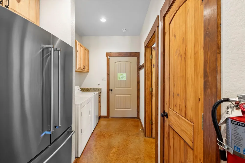 11 Stepping Stone Concan, TX 78838