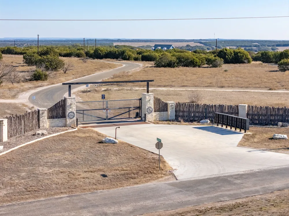 47 Longview Drive Lampasas, TX 76550
