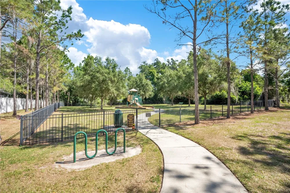 2210 VALTERRA VISTA WAY Valrico, FL 33594
