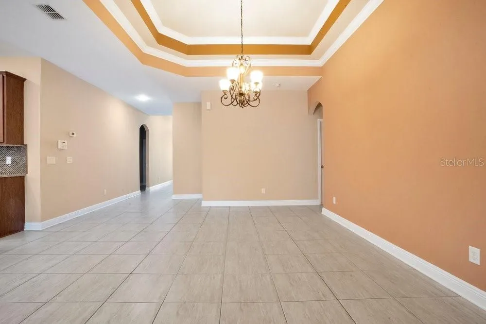 2210 VALTERRA VISTA WAY Valrico, FL 33594