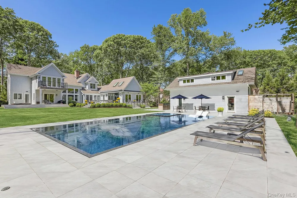 1 Fox Crossing Sag Harbor, NY 11963