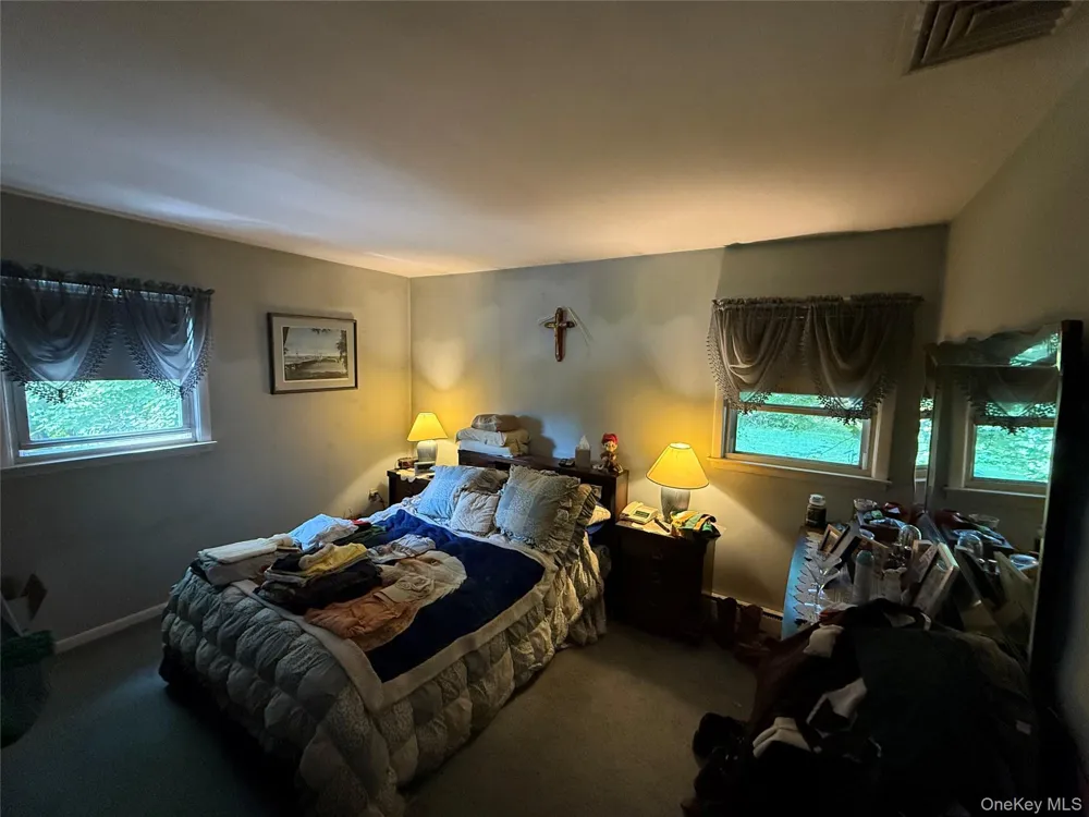 11 Sherwood Heights Wappingers Falls, NY 12590