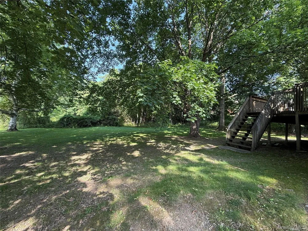 11 Sherwood Heights Wappingers Falls, NY 12590
