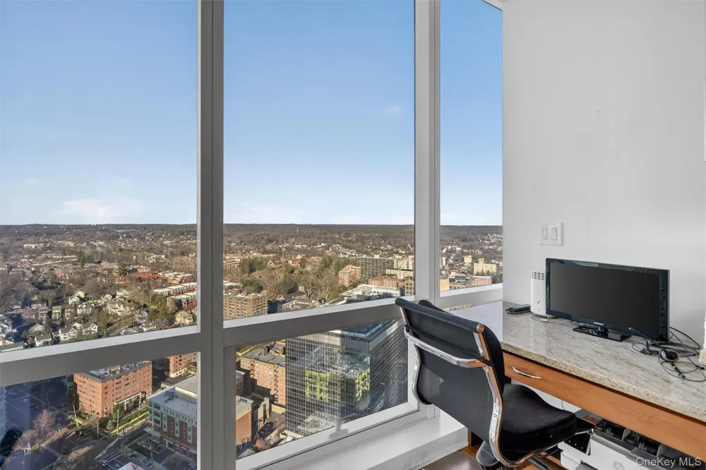 5 Renaissance Square #PH6C White Plains, NY 10601