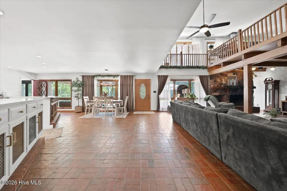 171 Dobbins Lane Rockingham, NC 28379