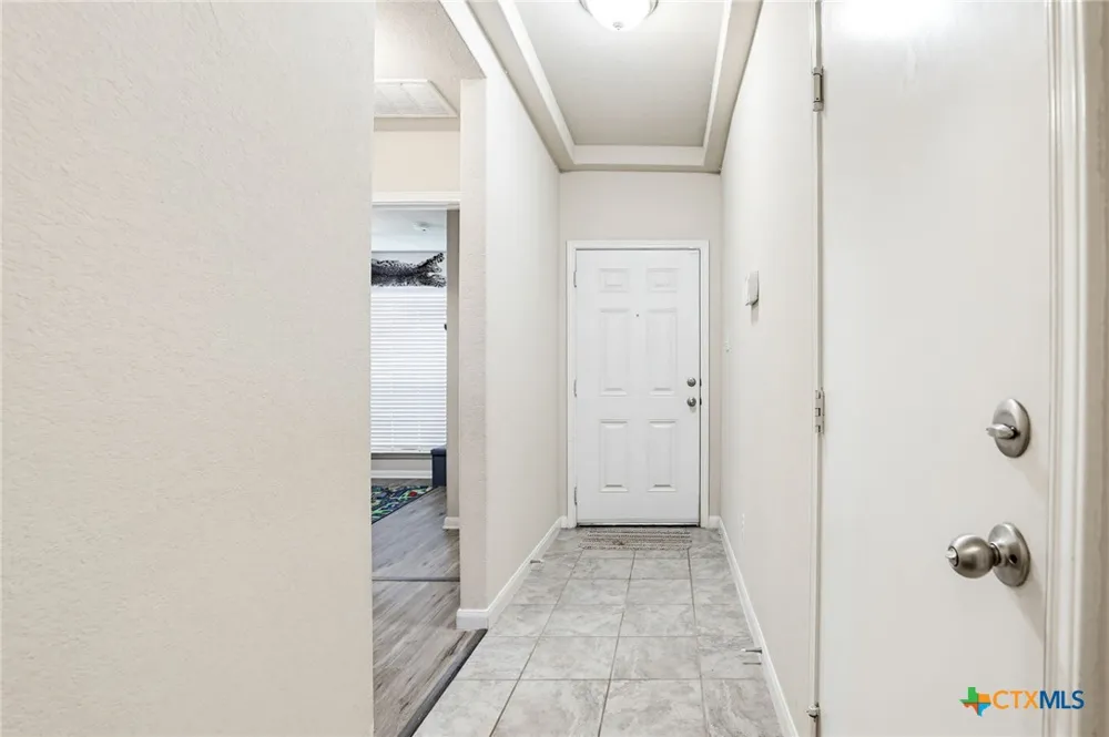 138 Talon Drive Luling, TX 78648
