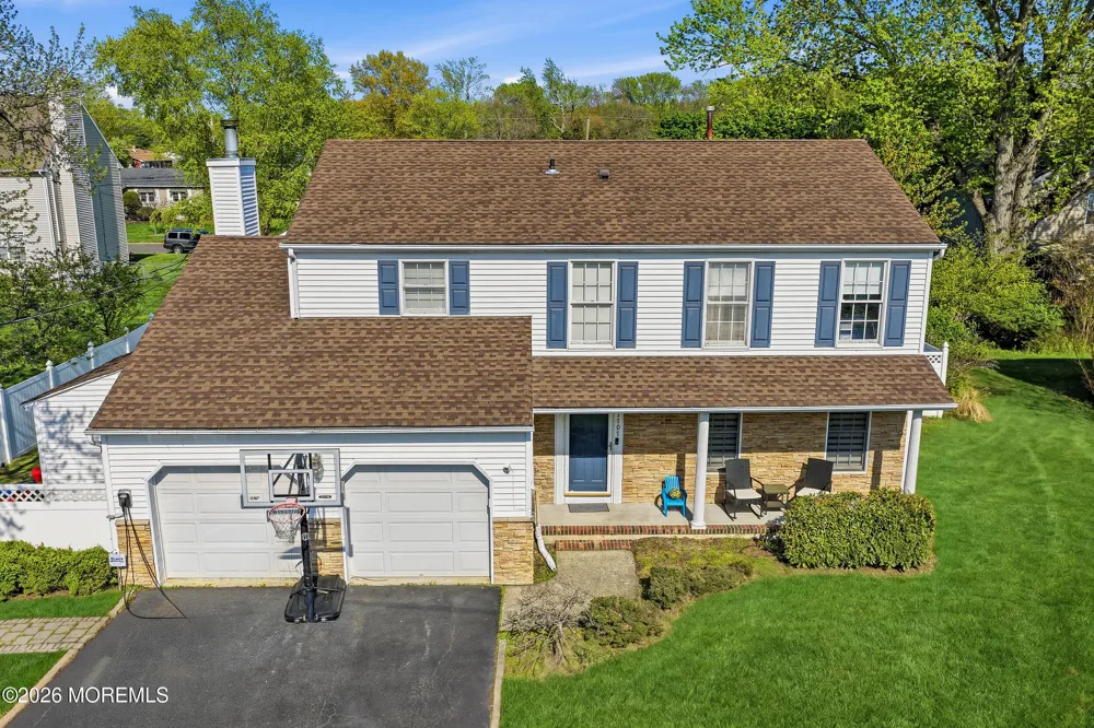 1707 Melville Street Oakhurst, NJ 07755