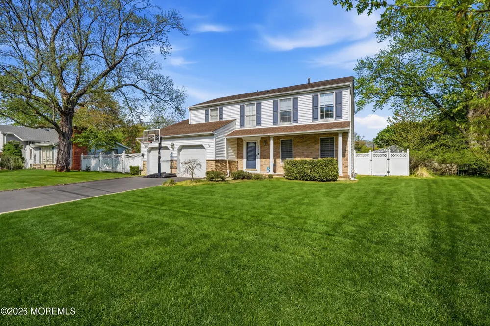 1707 Melville Street Oakhurst, NJ 07755