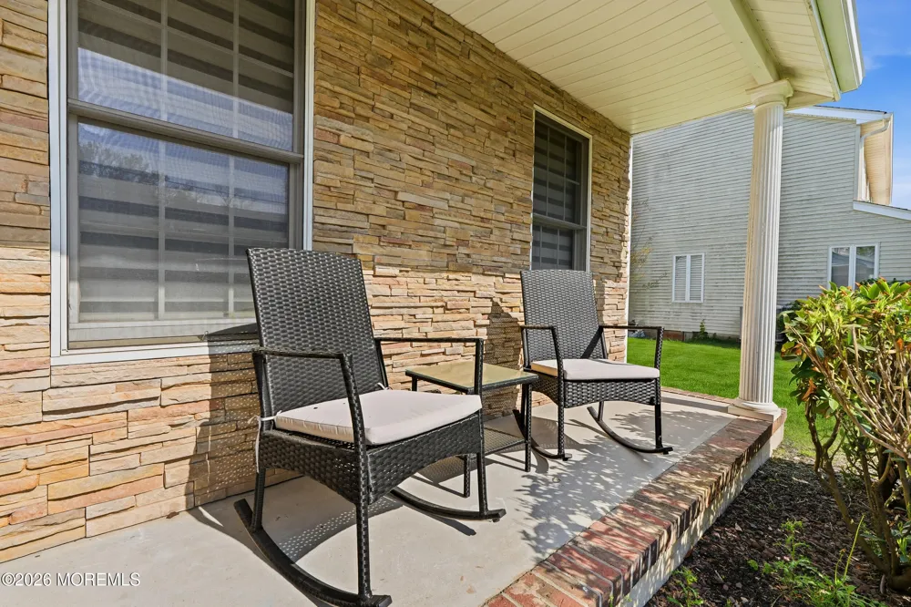 1707 Melville Street Oakhurst, NJ 07755