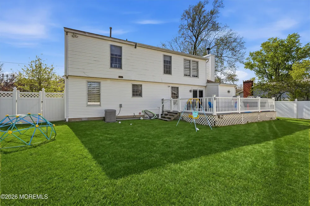 1707 Melville Street Oakhurst, NJ 07755