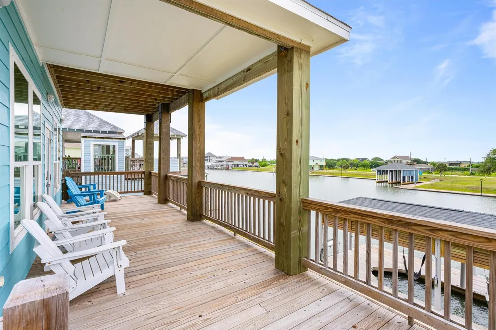 1900 Laguna Harbor Cove Boulevard Port Bolivar, TX 77650