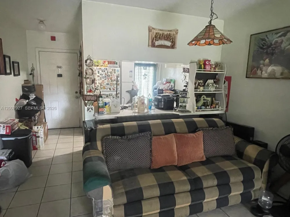 680 Miller Dr #W401 Miami Springs, FL 33166