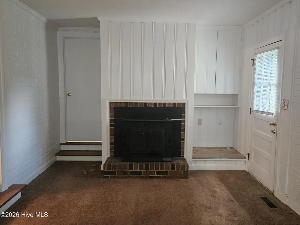 405 Lafayette Street Clinton, NC 28328