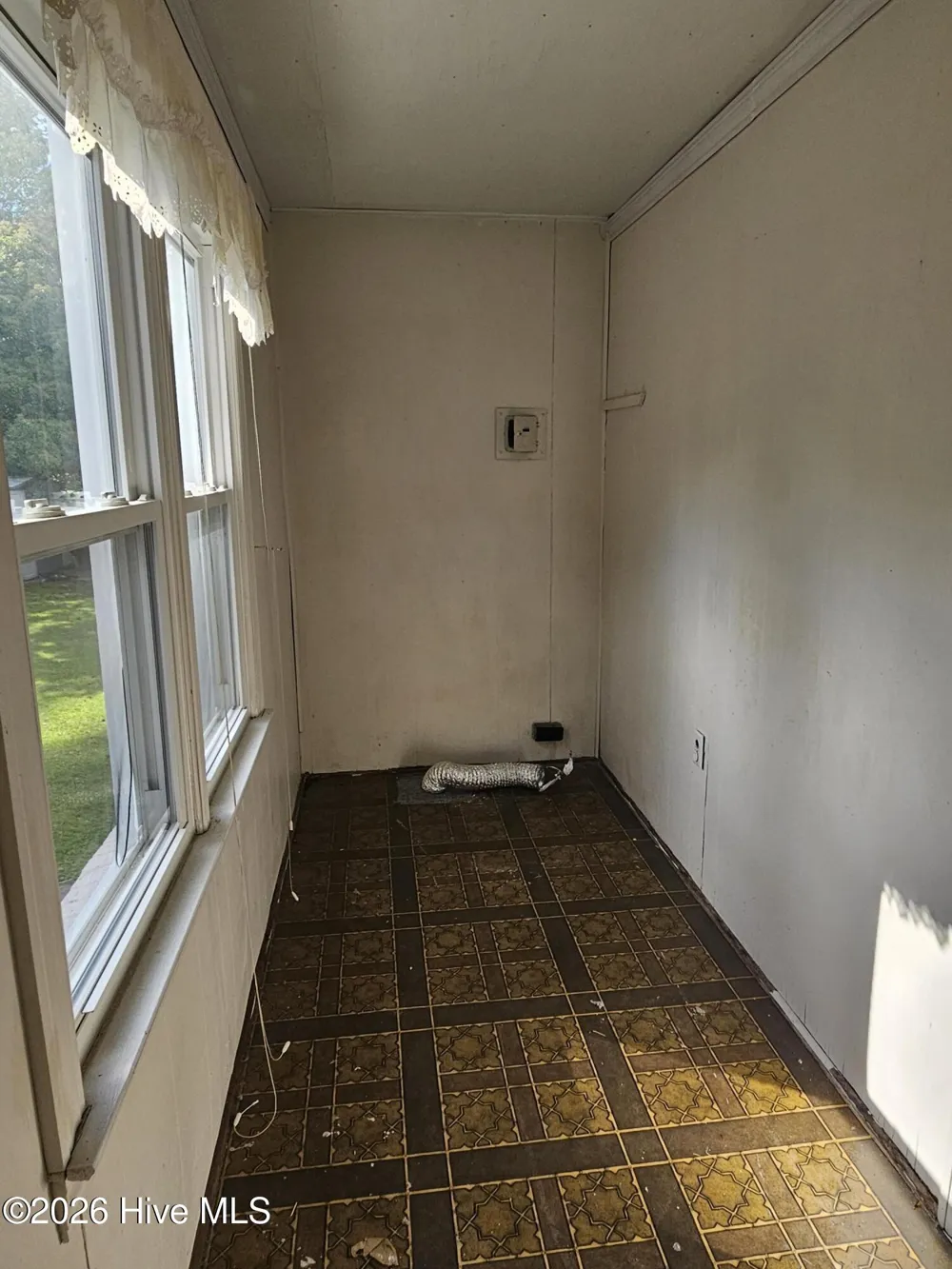 405 Lafayette Street Clinton, NC 28328