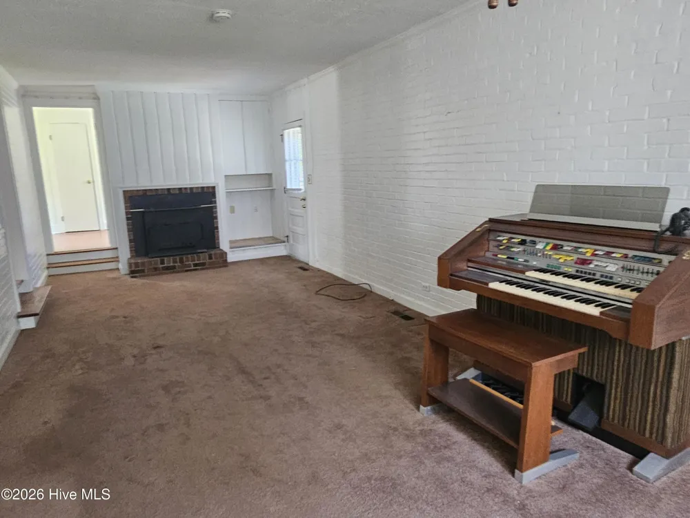 405 Lafayette Street Clinton, NC 28328