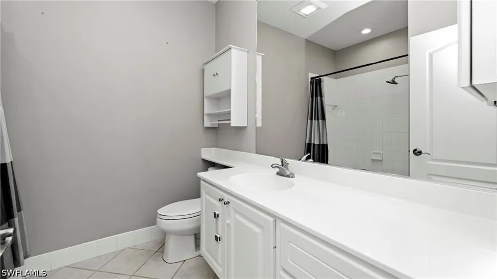 Cove Circle #24 Naples, FL 34119