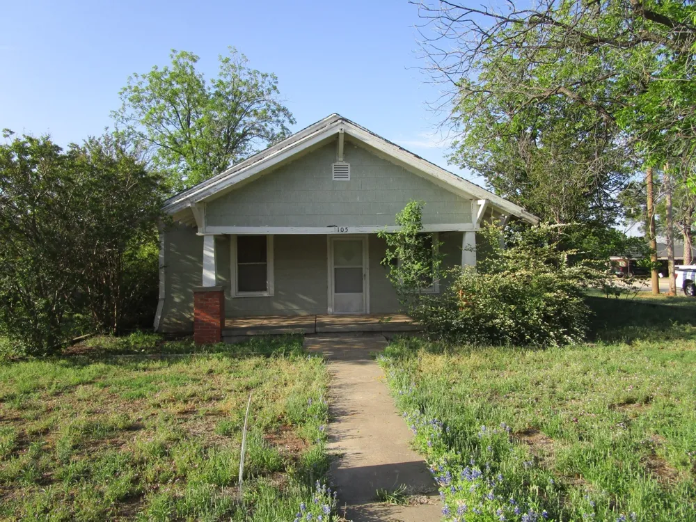 105 E 9th Street Colorado City, TX 79512