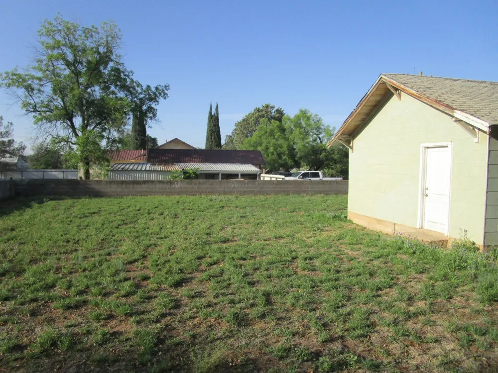 105 E 9th Street Colorado City, TX 79512