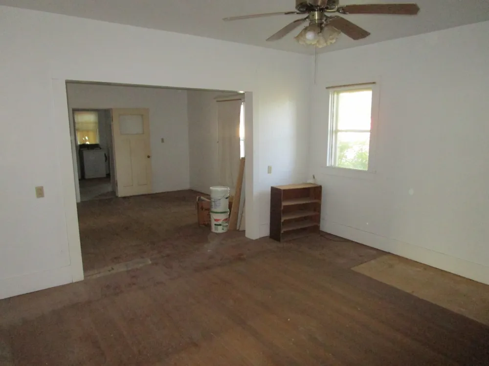 105 E 9th Street Colorado City, TX 79512