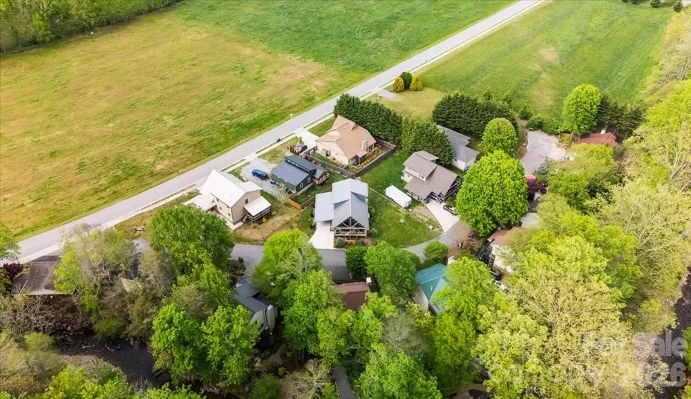 33 Indian Trace Road Maggie Valley, NC 28751