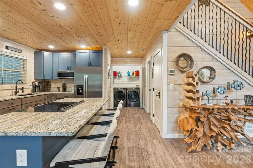 33 Indian Trace Road Maggie Valley, NC 28751