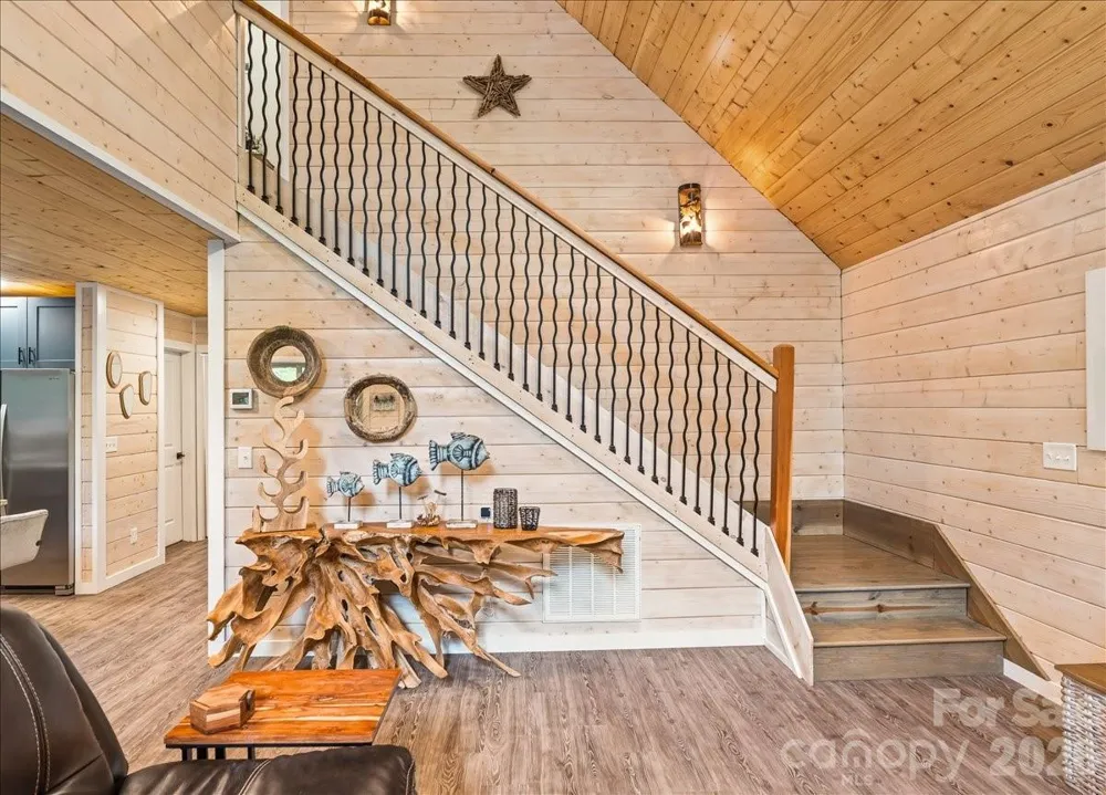 33 Indian Trace Road Maggie Valley, NC 28751