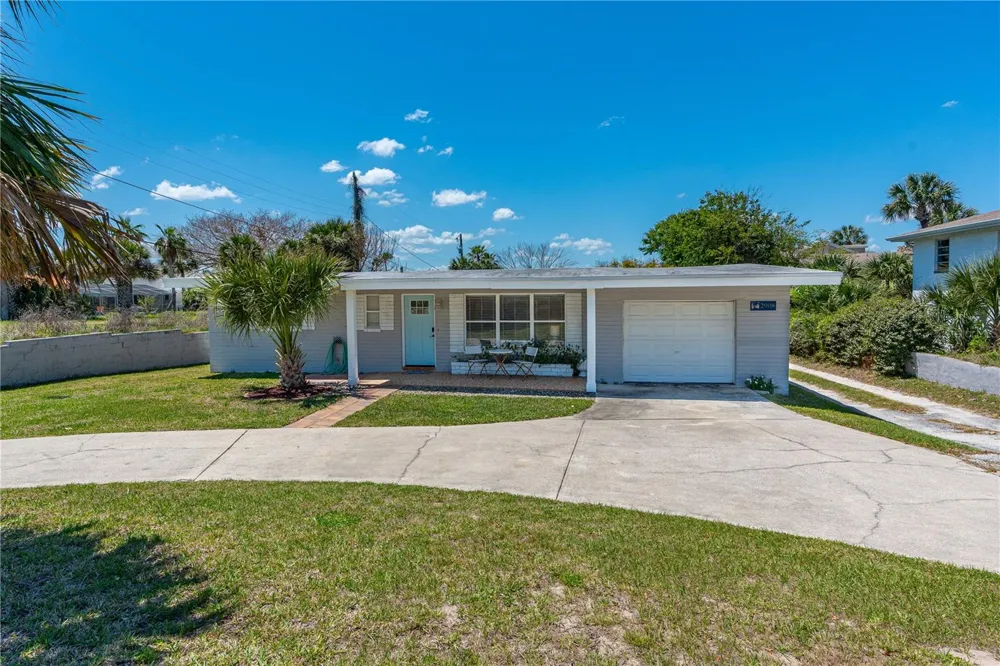 2908 S PENINSULA DRIVE Daytona Beach, FL 32118