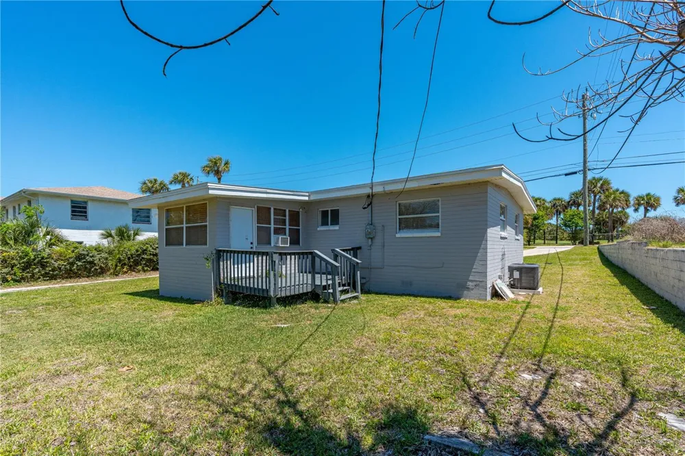 2908 S PENINSULA DRIVE Daytona Beach, FL 32118