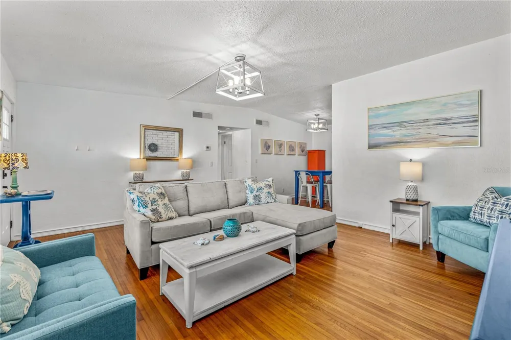 2908 S PENINSULA DRIVE Daytona Beach, FL 32118