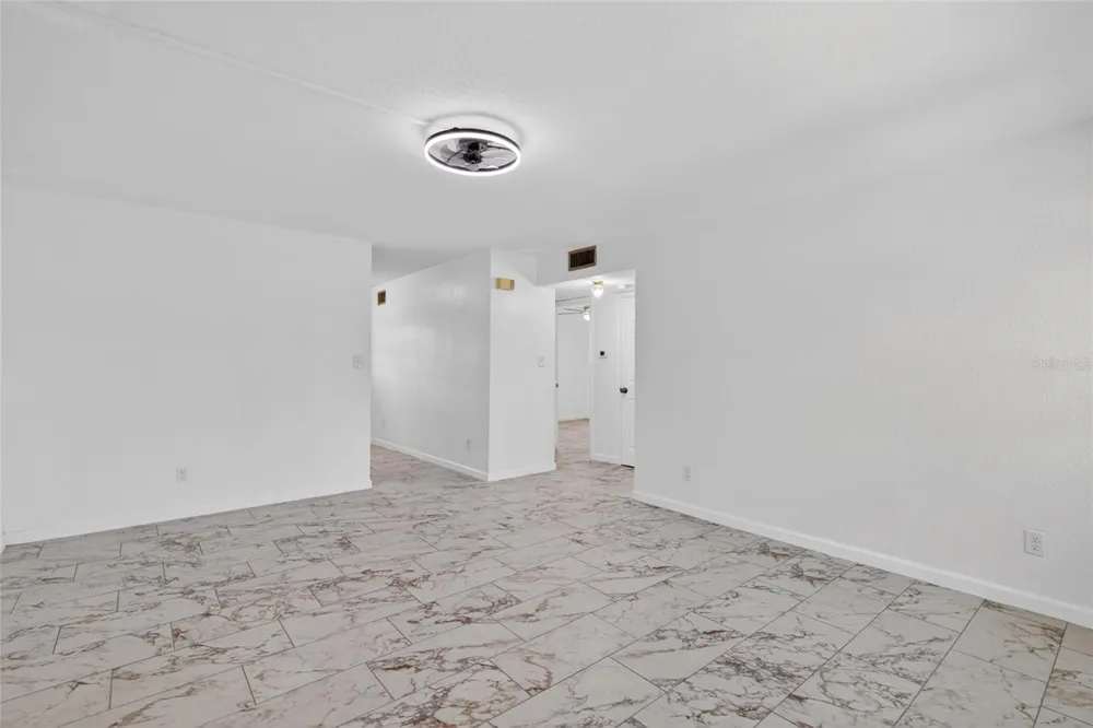 1800 S PALMETTO AVENUE #1010 South Daytona, FL 32119