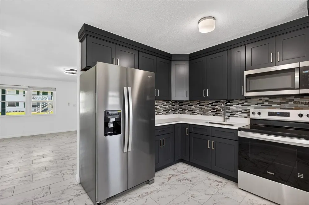 1800 S PALMETTO AVENUE #1010 South Daytona, FL 32119