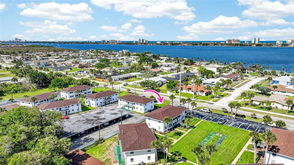 1800 S PALMETTO AVENUE #1010 South Daytona, FL 32119