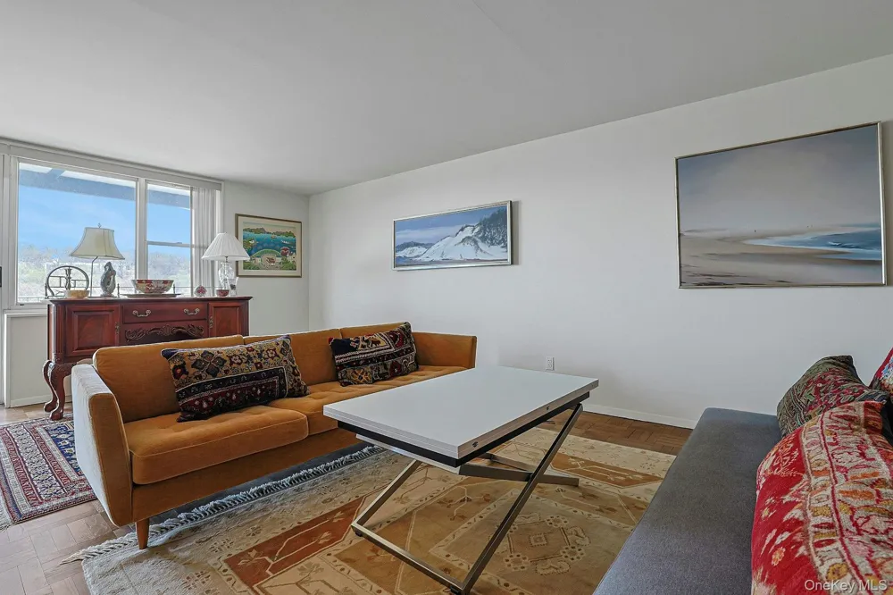 499 Broadway #7i White Plains, NY 10603