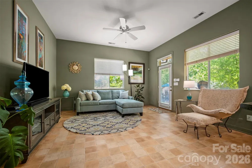 183-185 Rubin Thorne Road Campobello, SC 29322