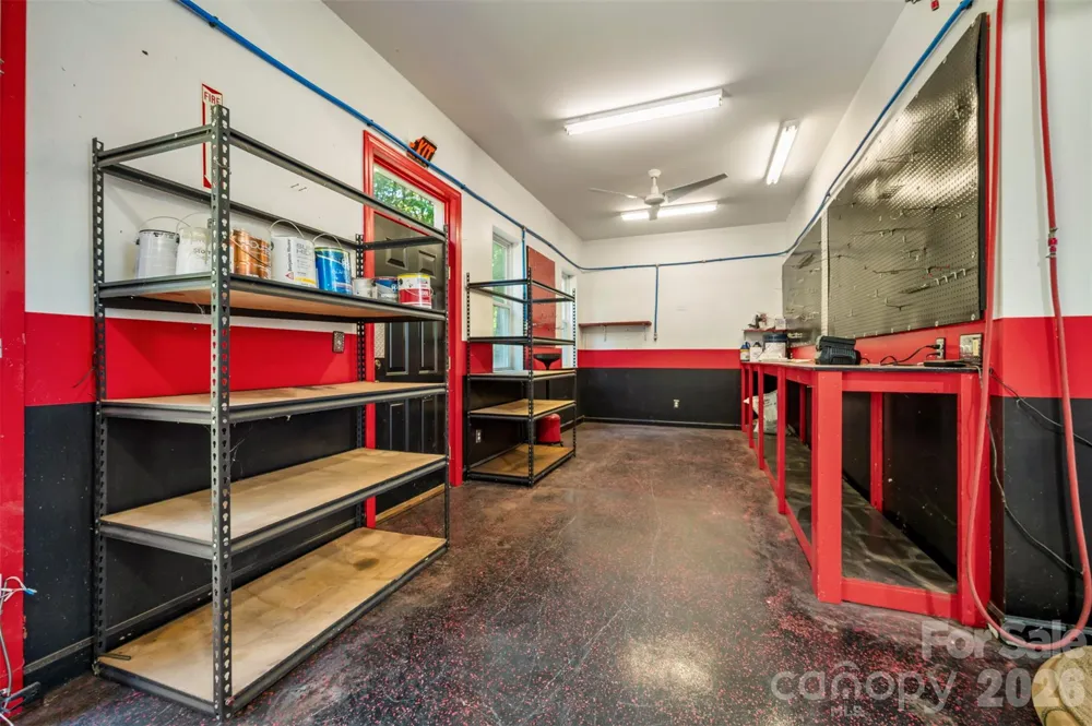 183-185 Rubin Thorne Road Campobello, SC 29322