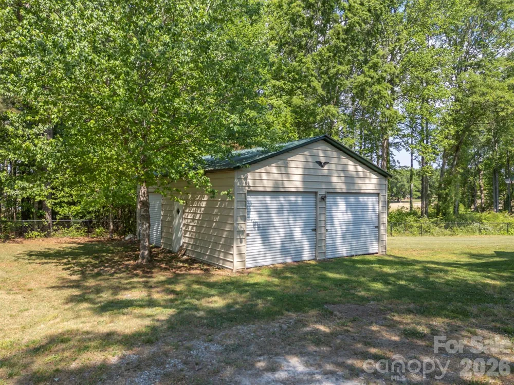 183-185 Rubin Thorne Road Campobello, SC 29322