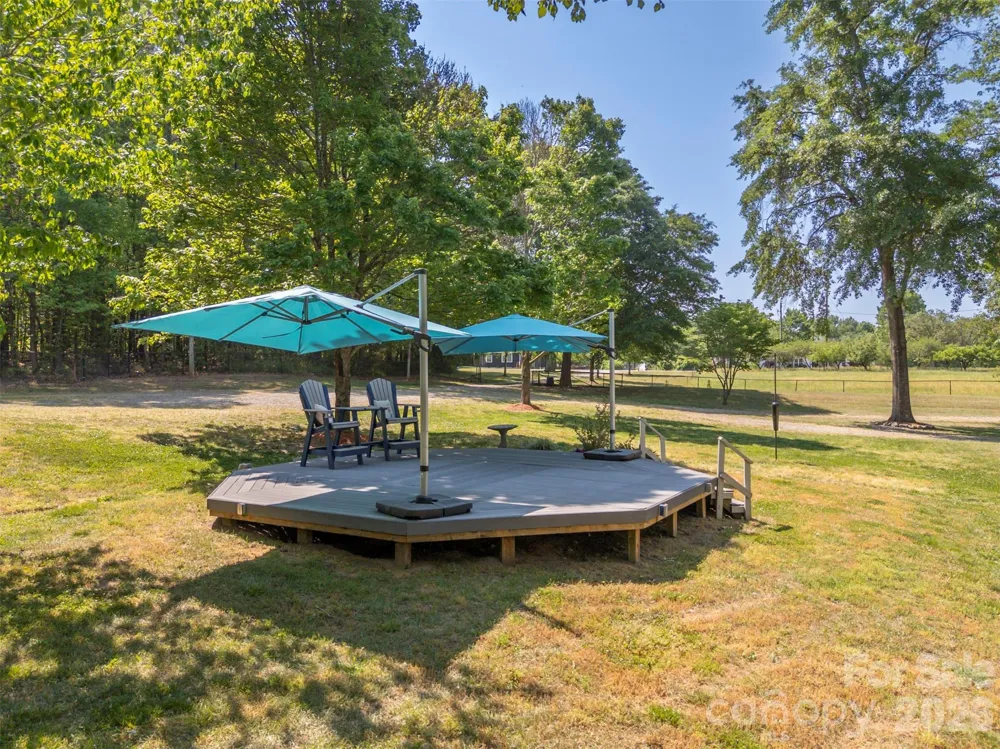 183-185 Rubin Thorne Road Campobello, SC 29322