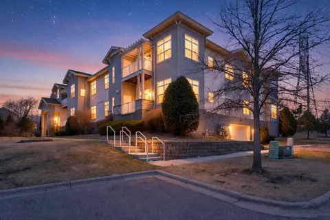 1244 County Road D E #205
