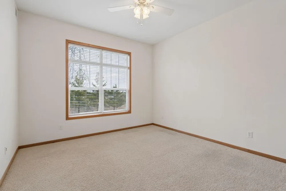 1244 County Road D E #205 Maplewood, MN 55109
