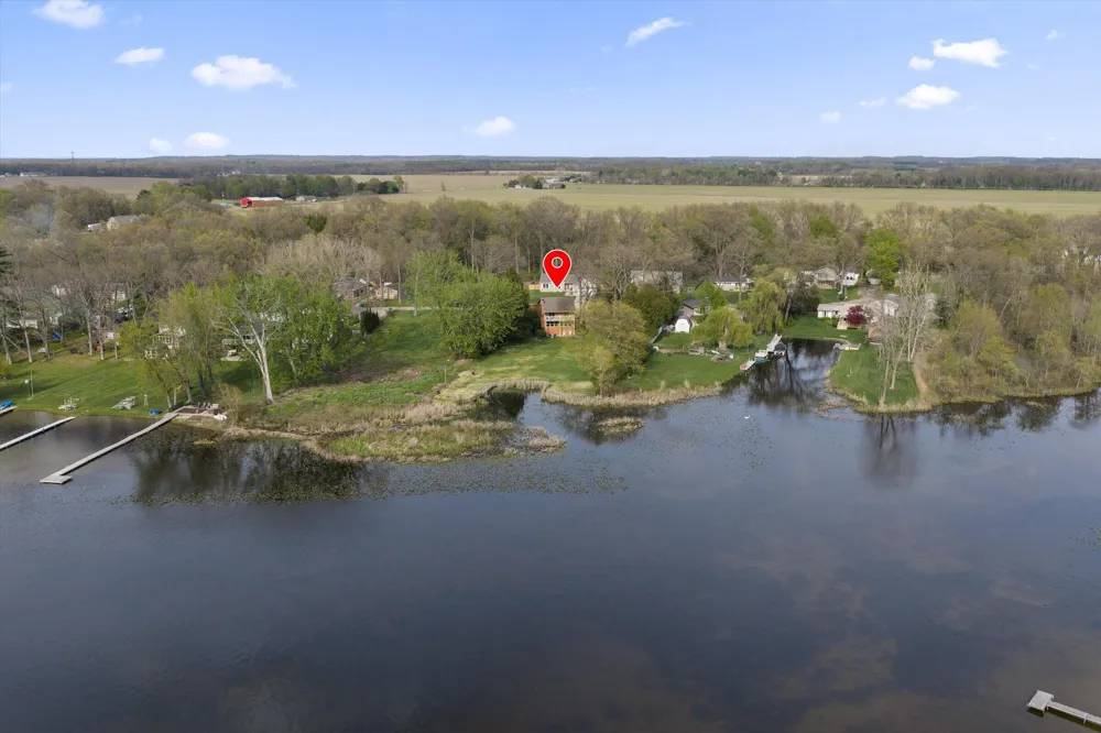 70328 Lakeview Drive Ontwa Township, MI 49112