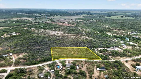 123 COUNTRY VIEW LN