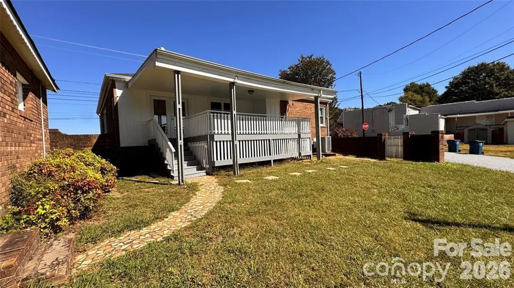 8170 NC 90 Highway E Stony Point, NC 28678