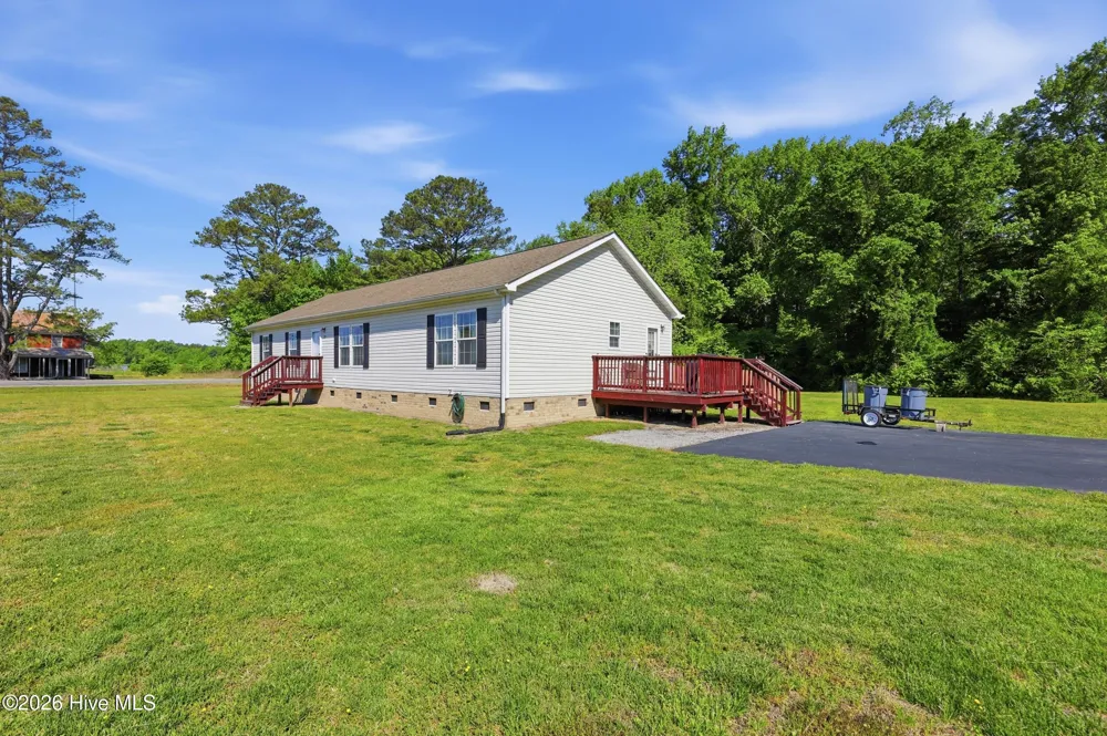 20 Corapeake Road Corapeake, NC 27926