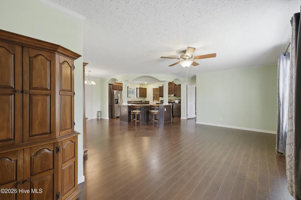 20 Corapeake Road Corapeake, NC 27926