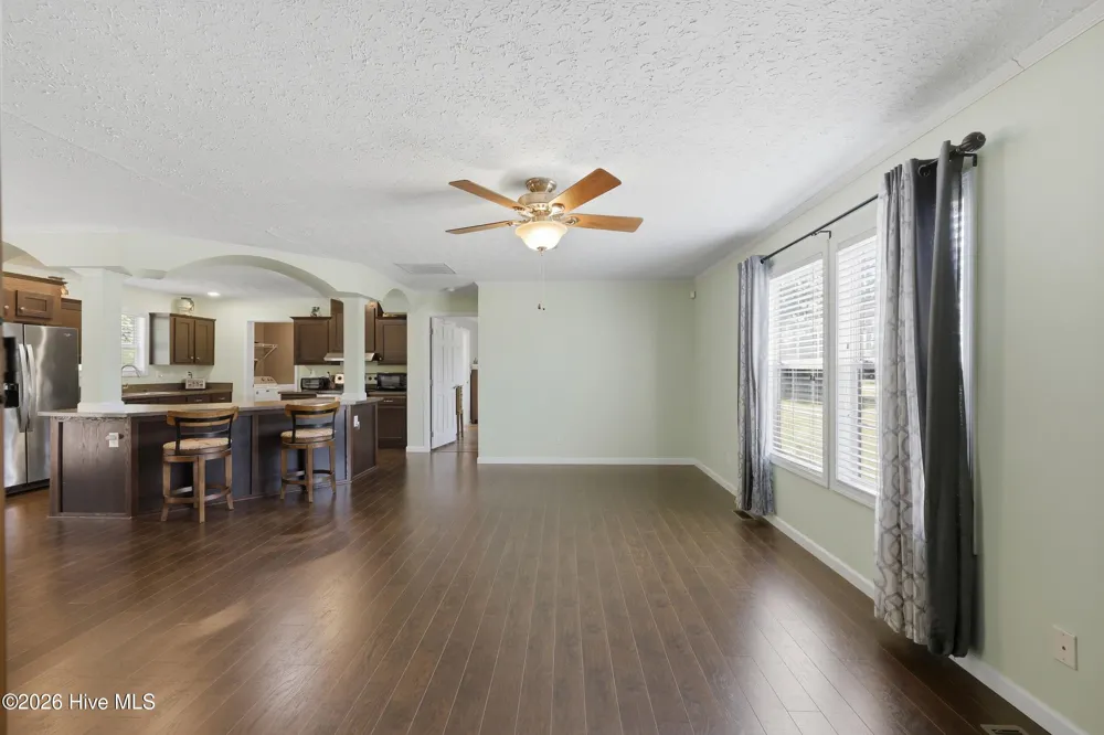 20 Corapeake Road Corapeake, NC 27926