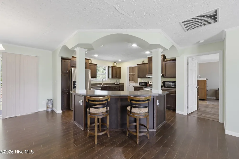 20 Corapeake Road Corapeake, NC 27926