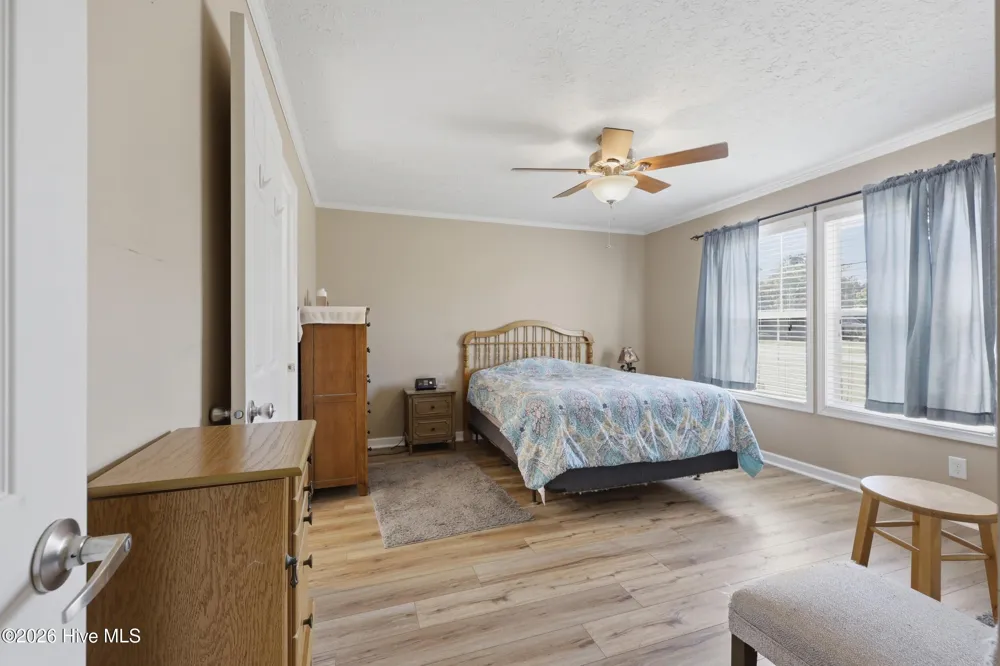 20 Corapeake Road Corapeake, NC 27926