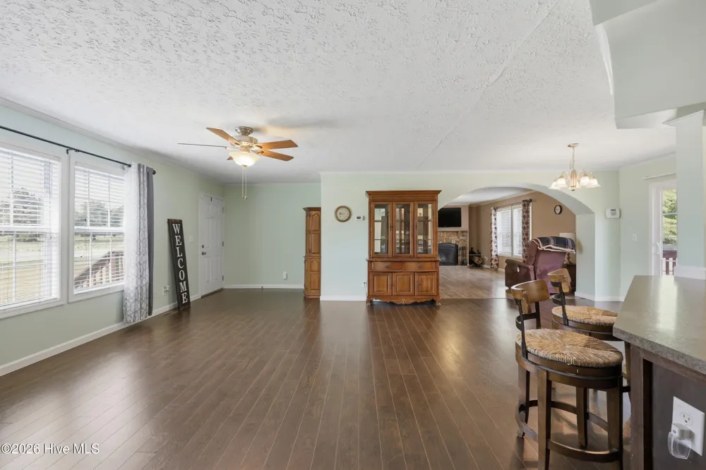 20 Corapeake Road Corapeake, NC 27926