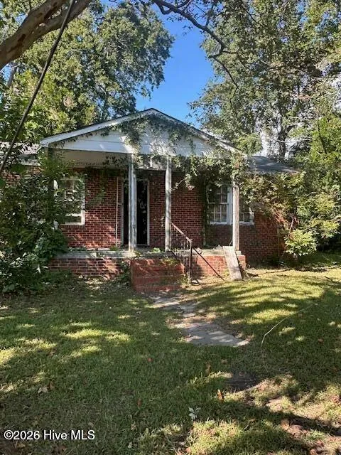 112 Lee Street Whiteville, NC 28472