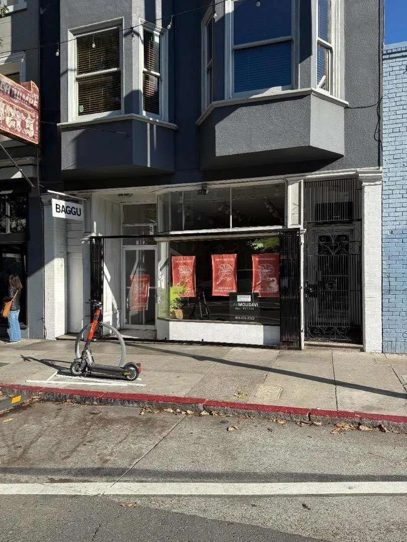 911 Valencia Street
